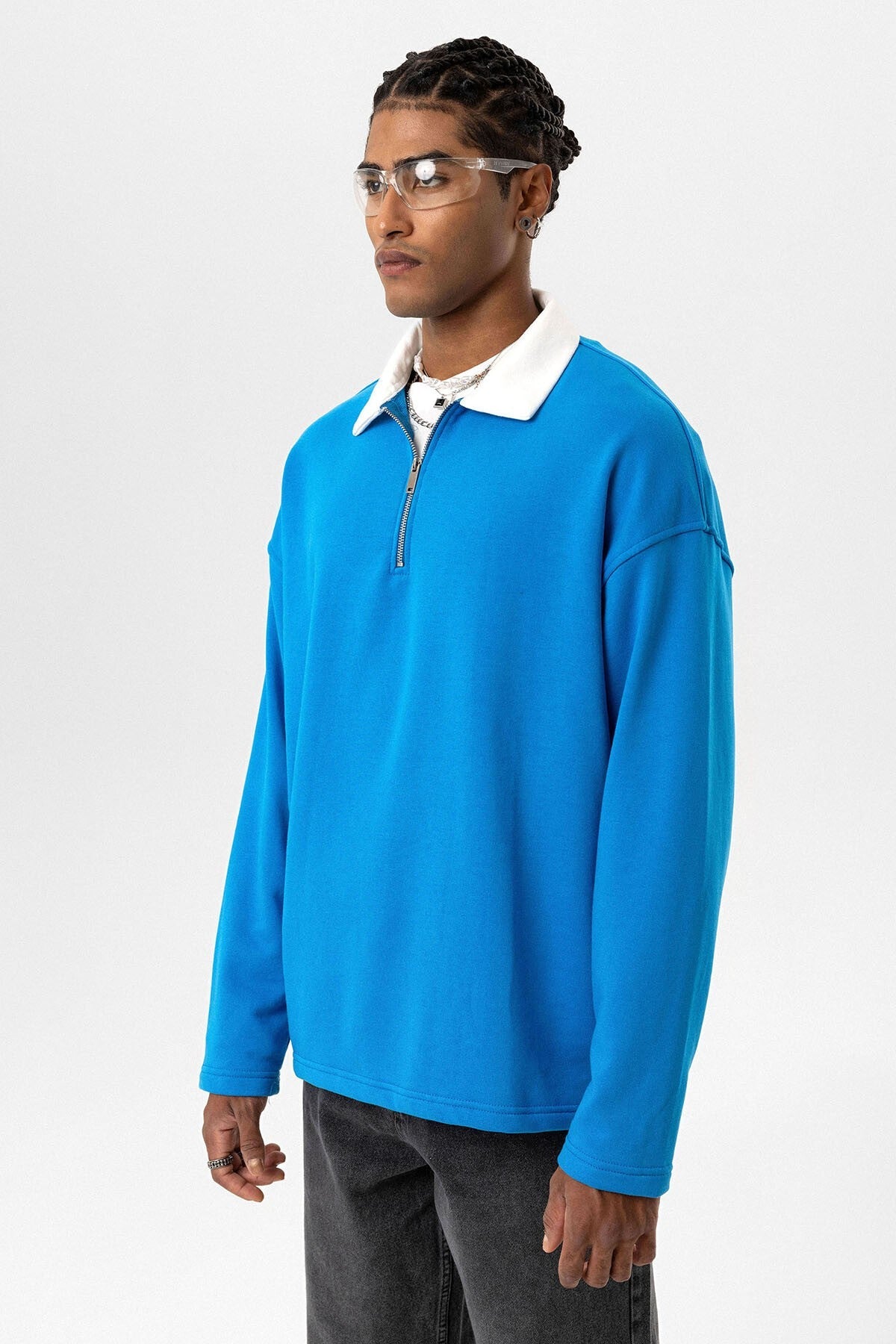Basic Polo Neck Sweatshirt with Zipper Detail