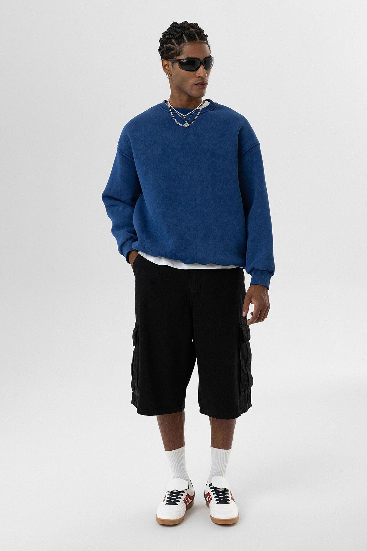 Machine-Washable Basic Oversized Sweatshirt