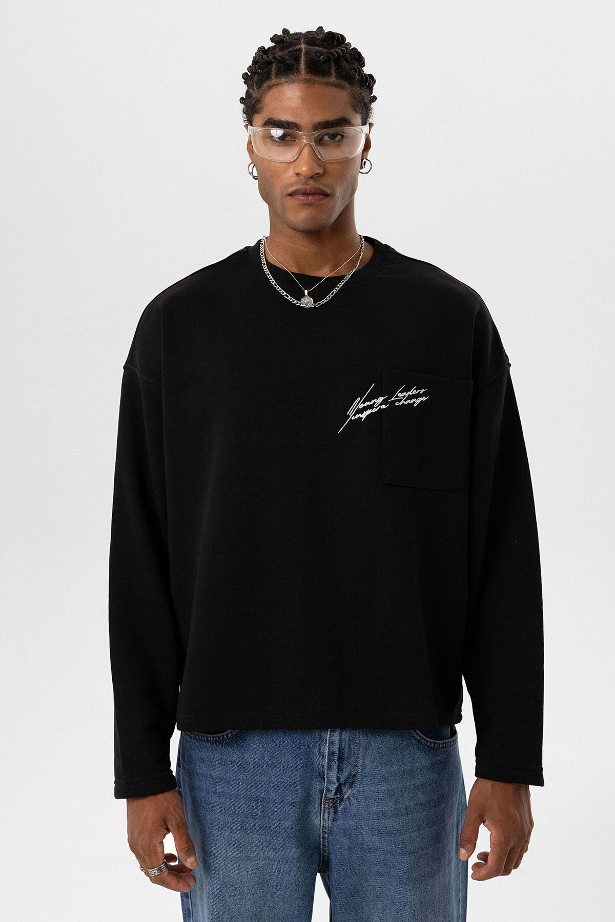 Oversized Sweatshirt with Pockets V10-30