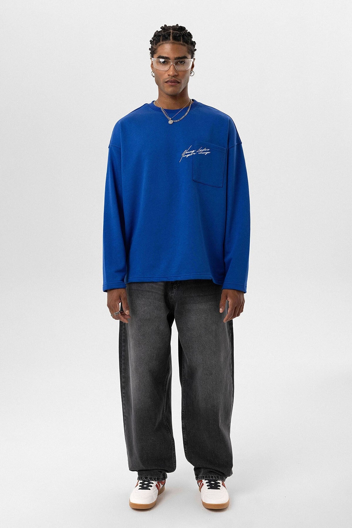 Oversized Sweatshirt with Pockets