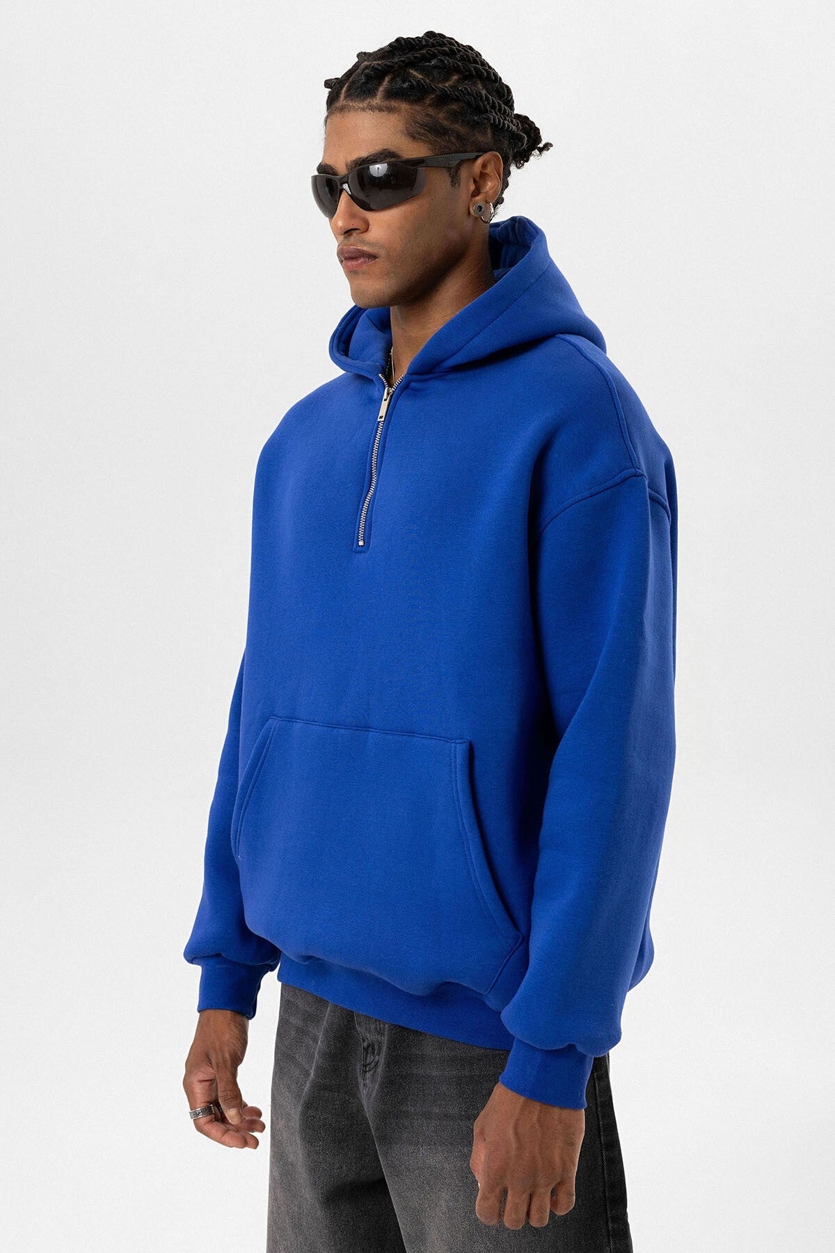 Basic Oversized Hooded Sweatshirt with Zipper Detail