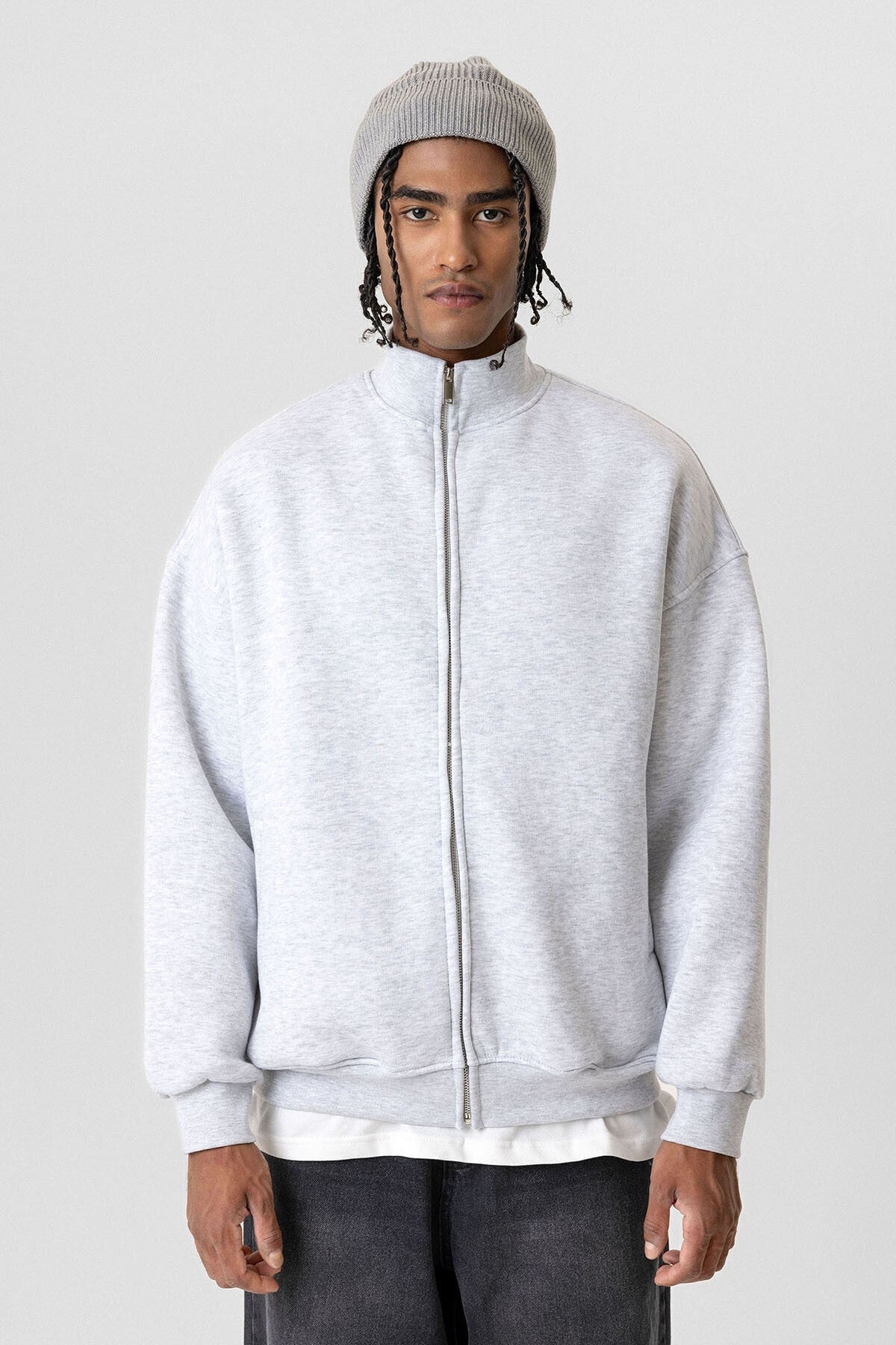 Basic Oversized Sweatshirt with Zipper
