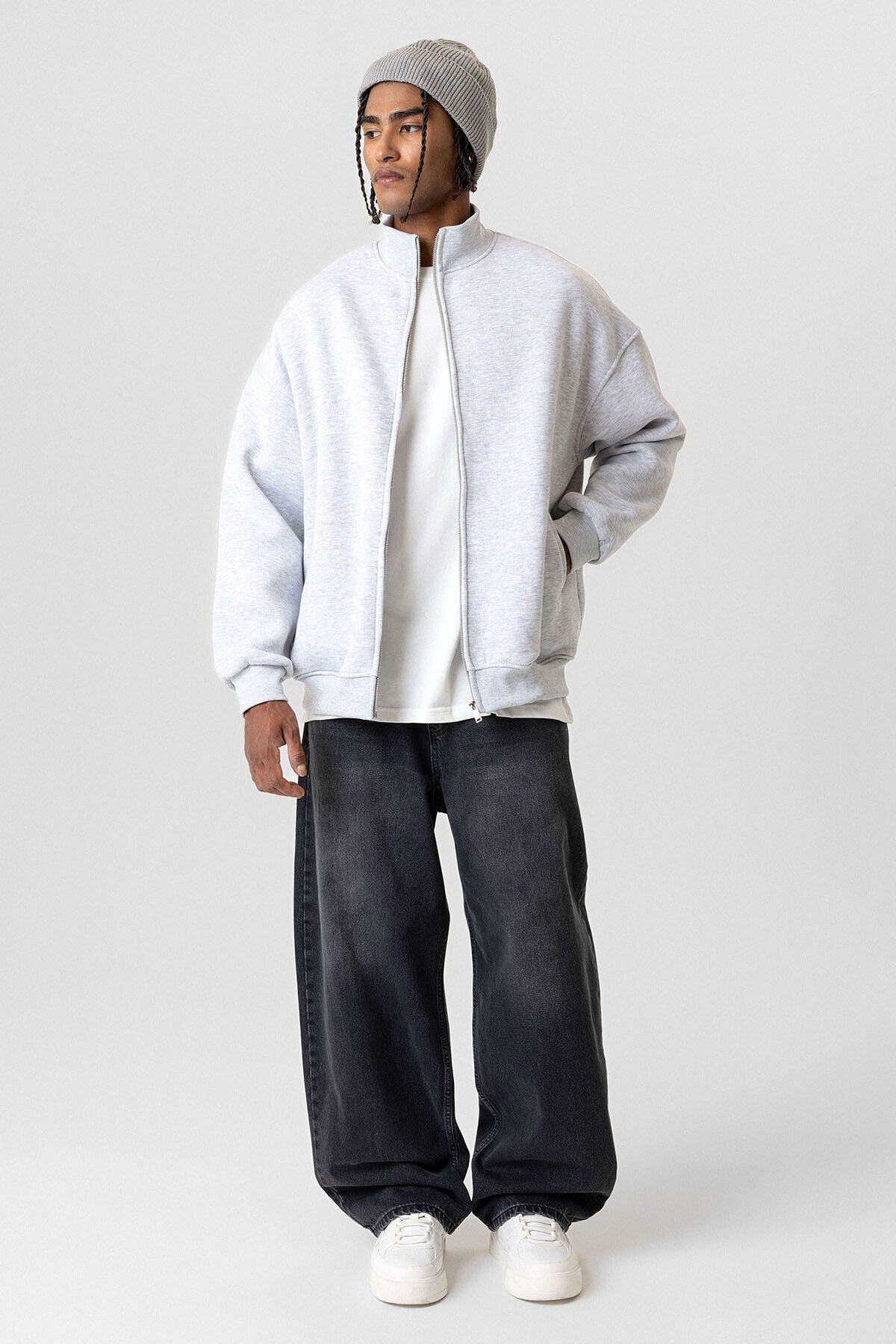 Basic Oversized Sweatshirt with Zipper