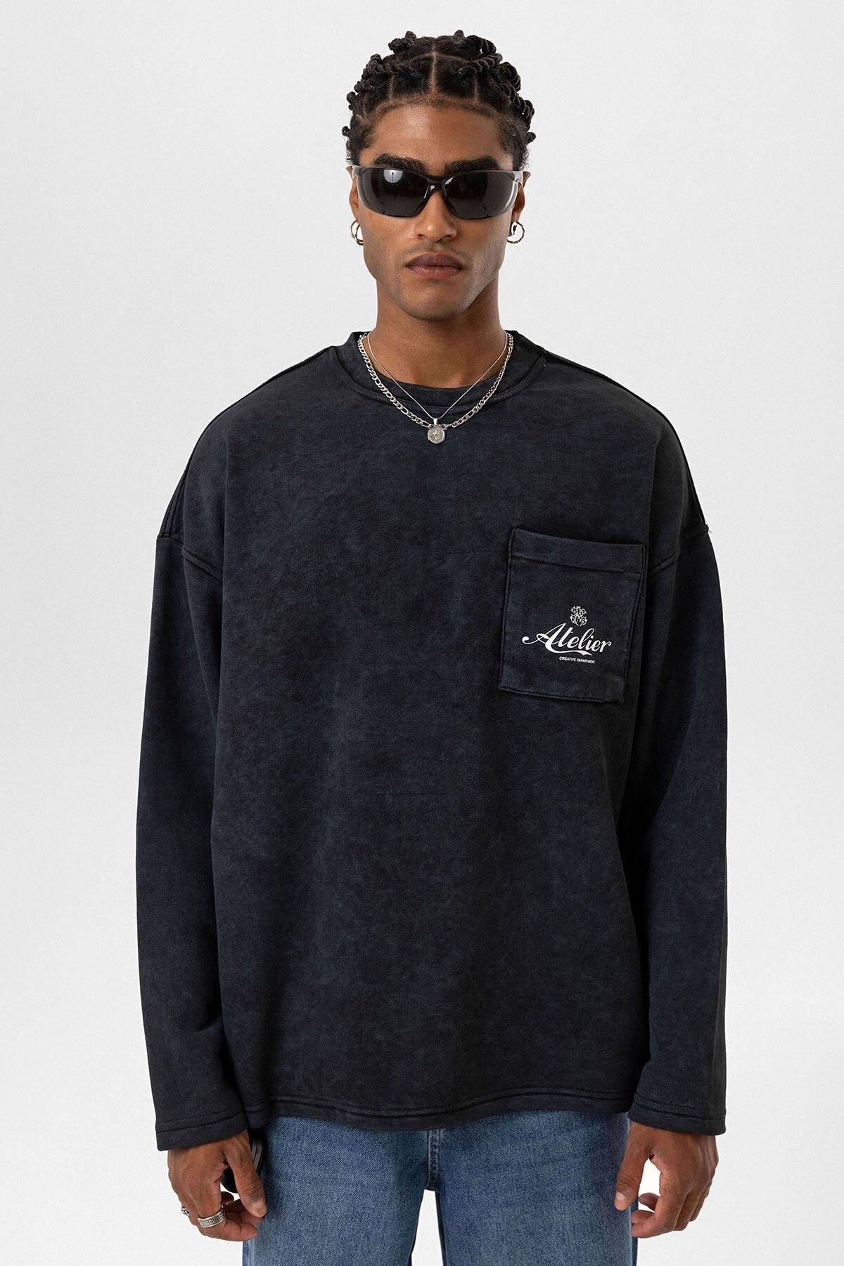 Oversized Sweatshirt with Pocket Details (Machine Washable)