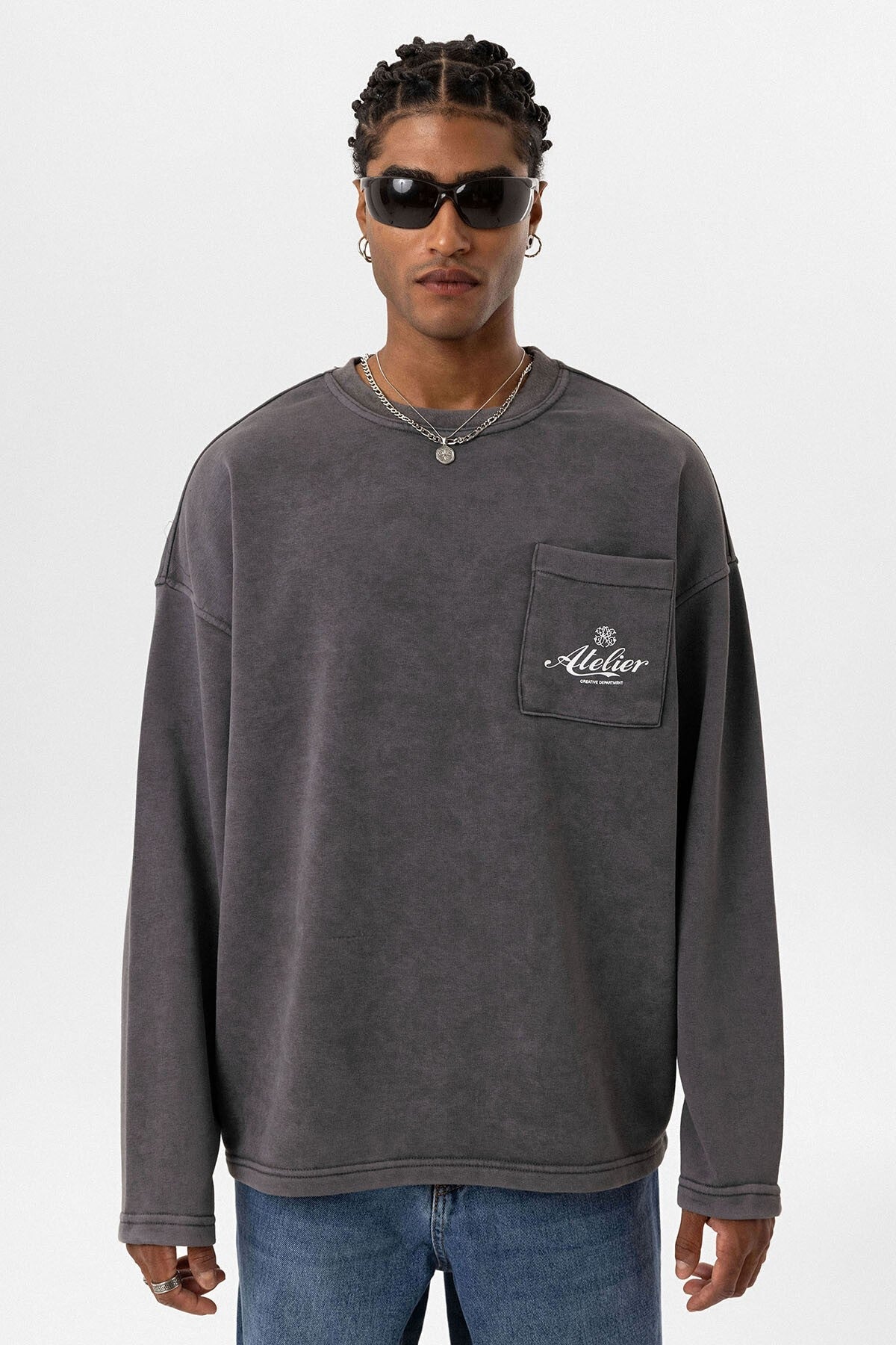 Oversized Sweatshirt with Pocket Details (Machine Washable)