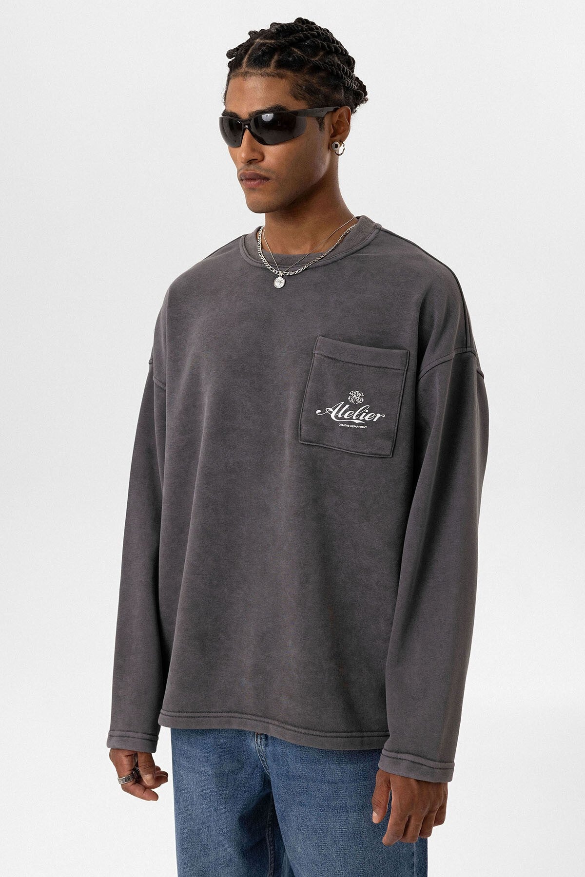 Oversized Sweatshirt with Pocket Details (Machine Washable)