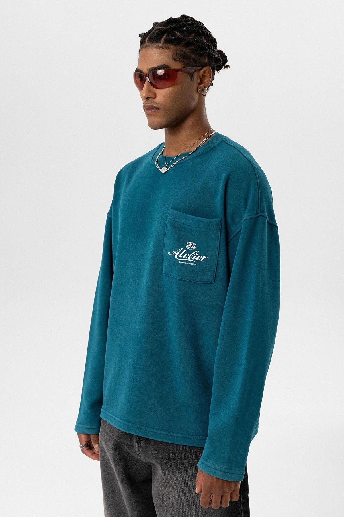 Oversized Sweatshirt with Pocket Details (Machine Washable)