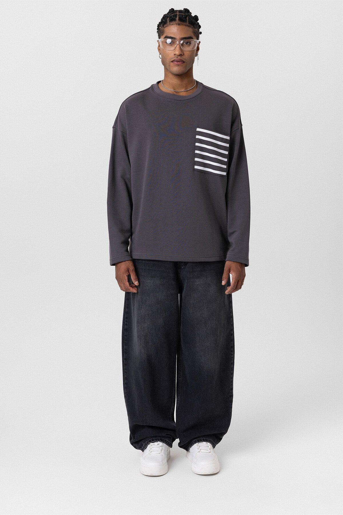 Oversized Sweatshirt with Pockets
