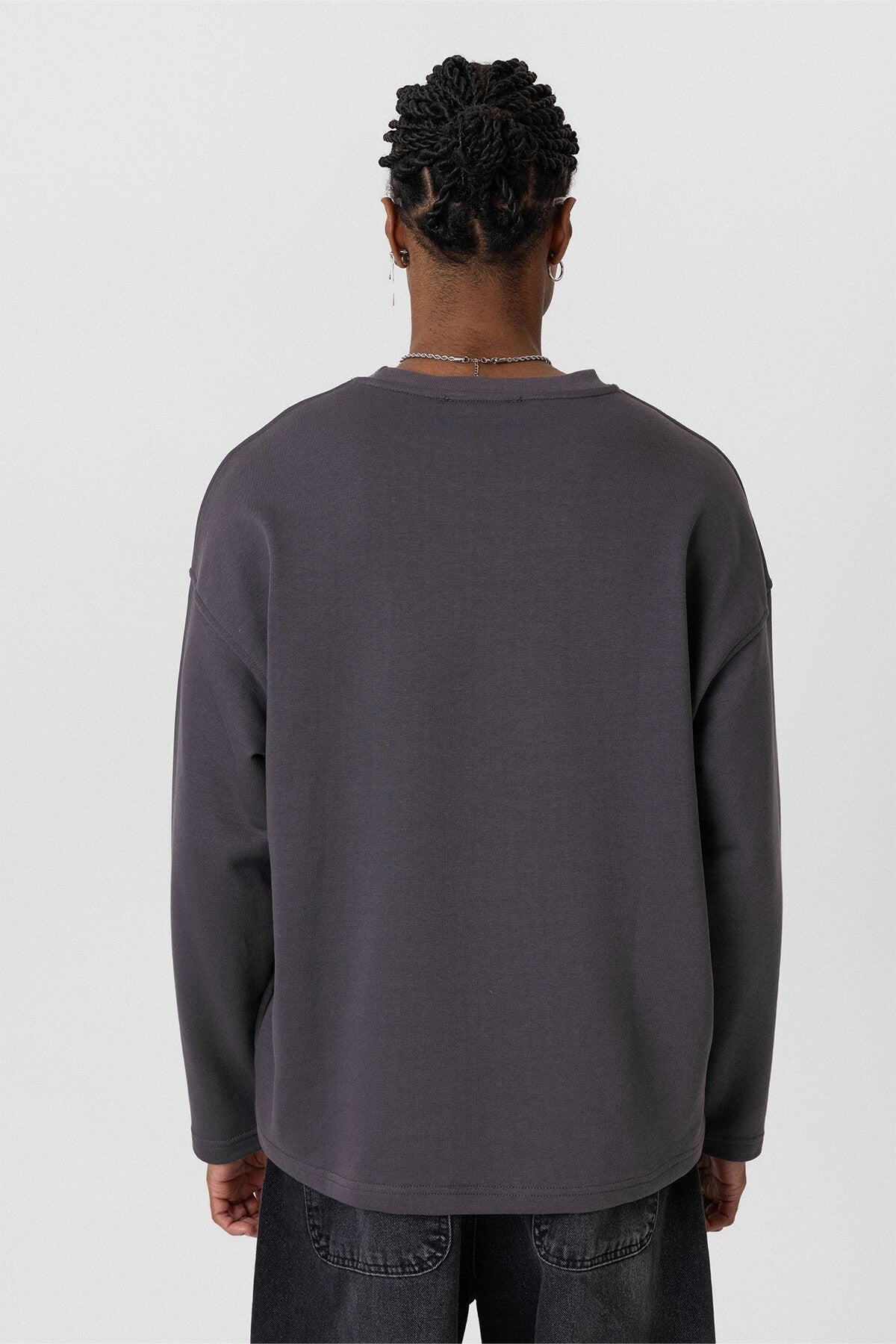 Oversized Sweatshirt with Pockets