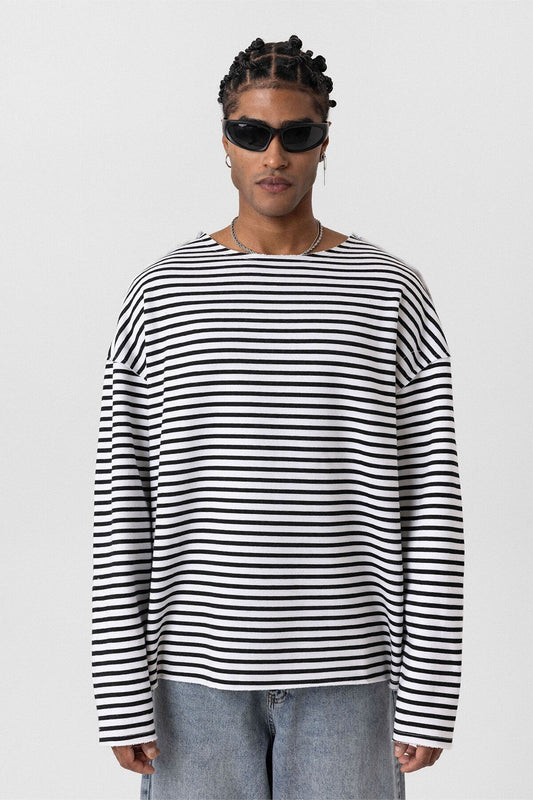 Oversized Sweatshirt with Collar Detail