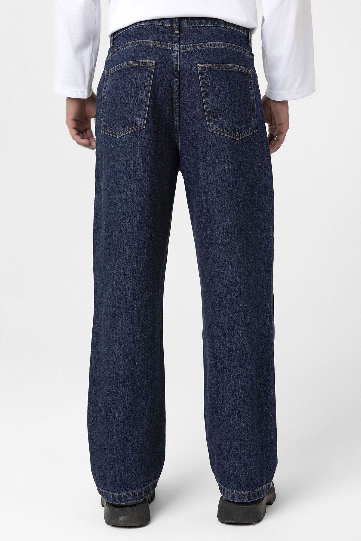 Baggy Fit Jeans V100-02