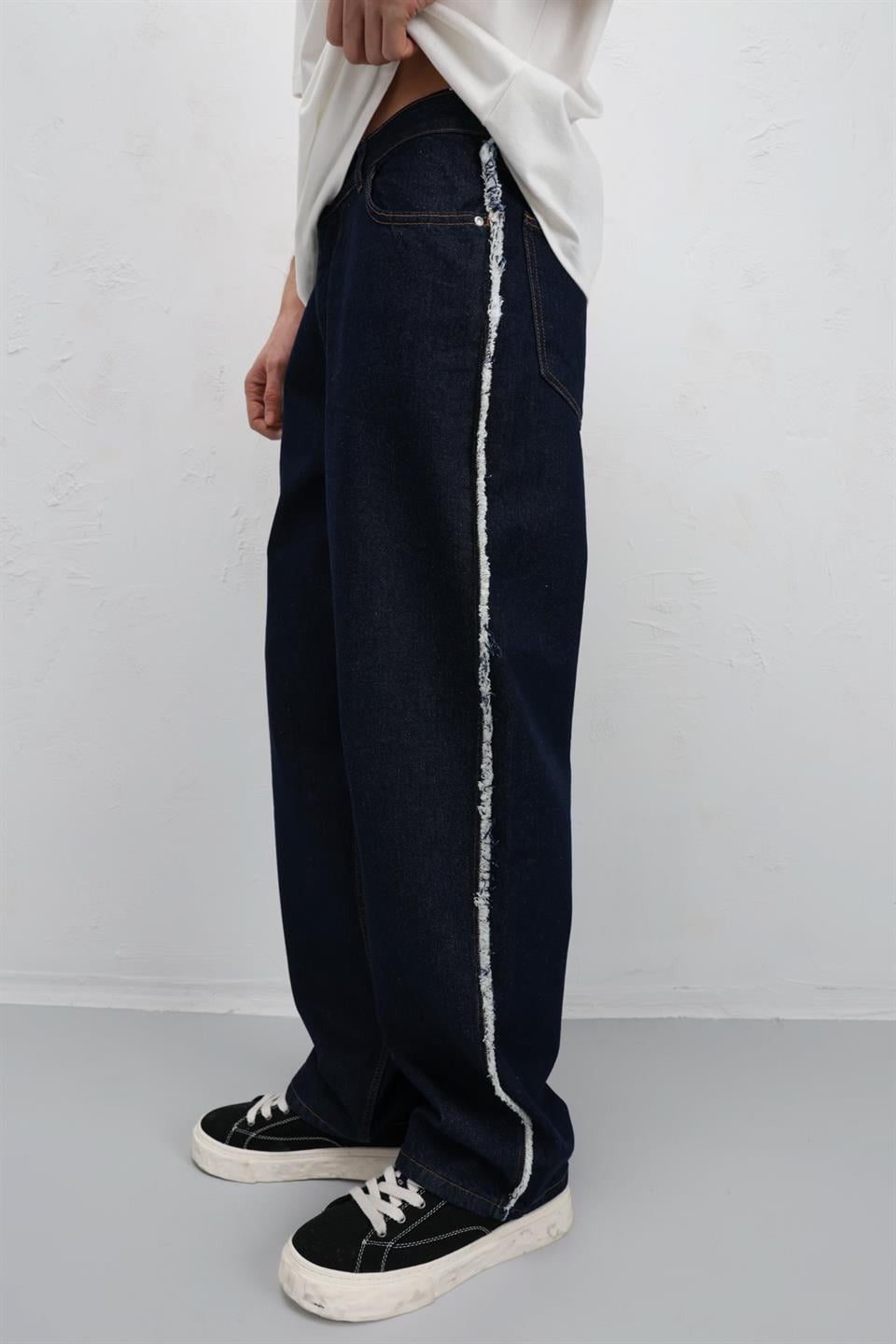 Baggy Jeans with Side Seam Details