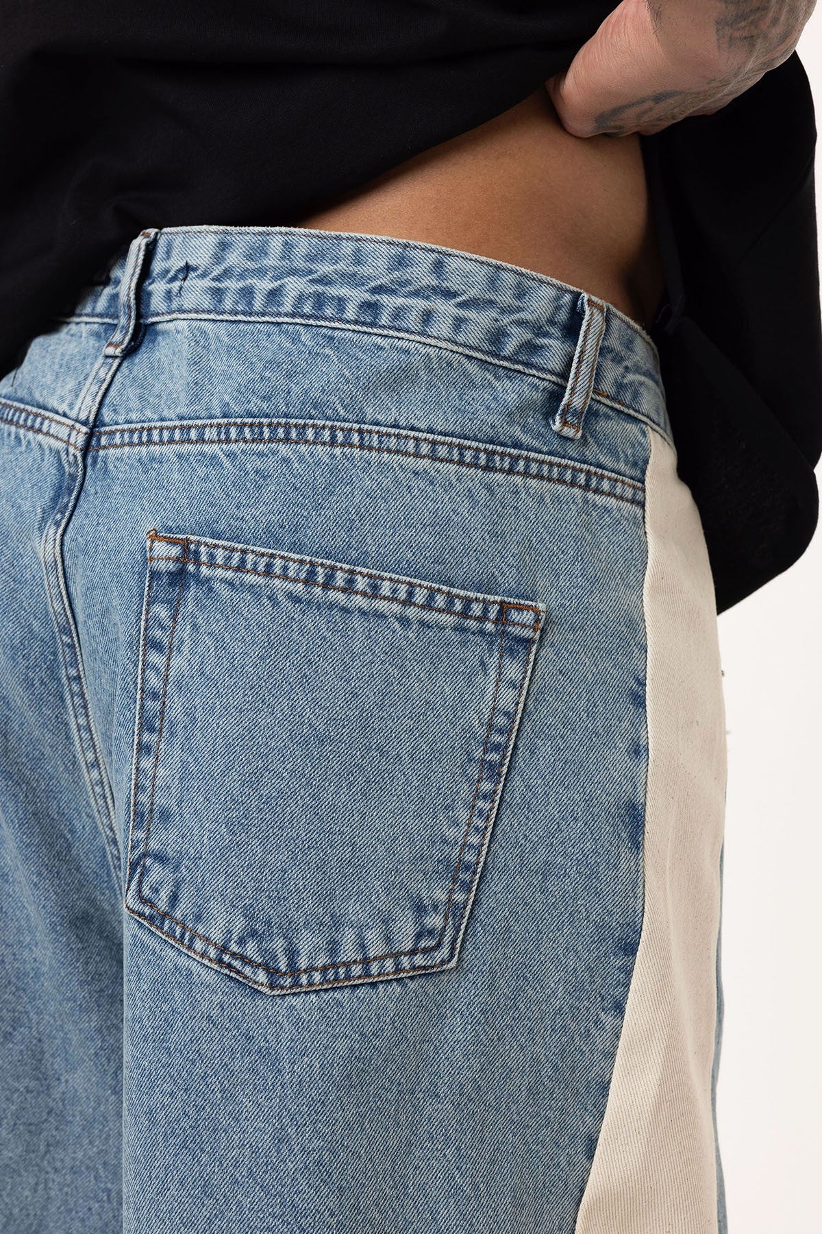 Baggy-Fit Jeans with Side Stripes