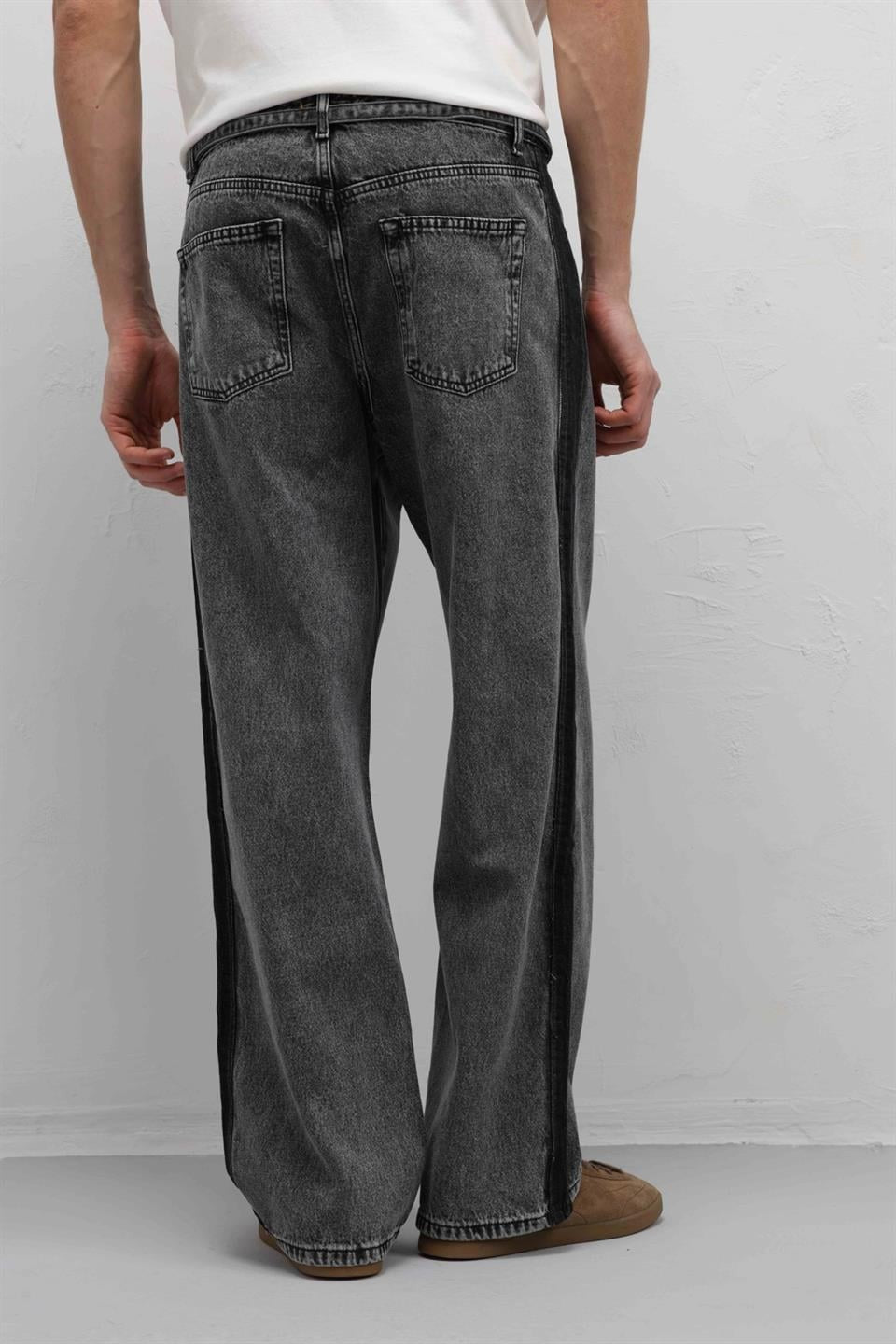 Baggy Jeans with Detailed Belt Straps