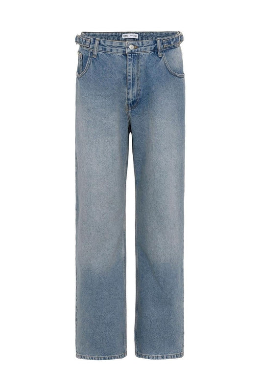 Relaxed-Fit Jeans
