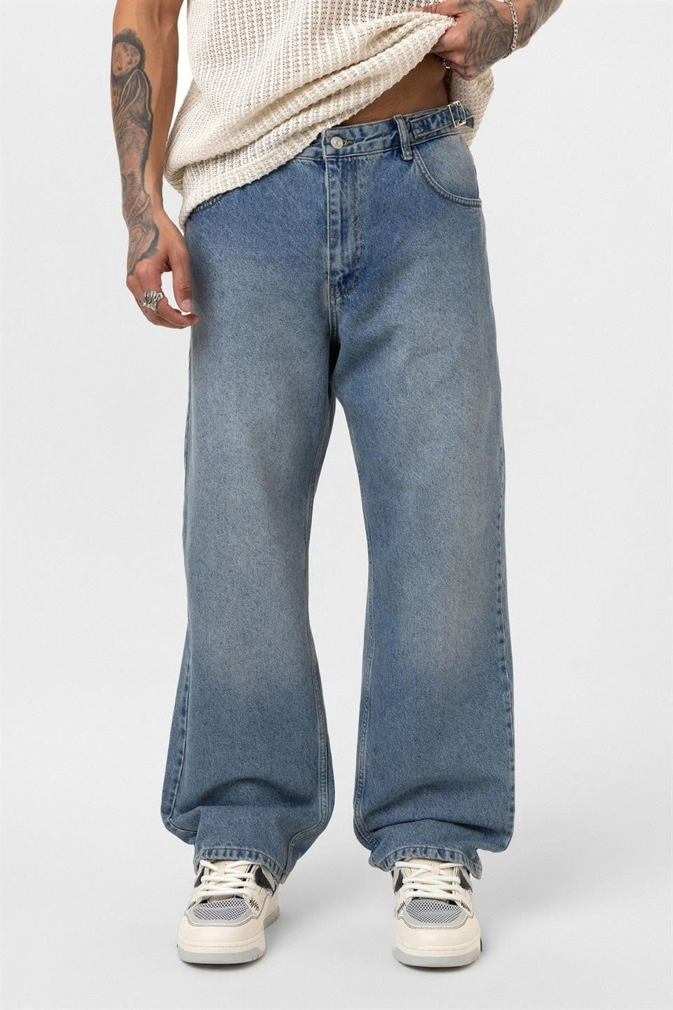 Relaxed-Fit Jeans