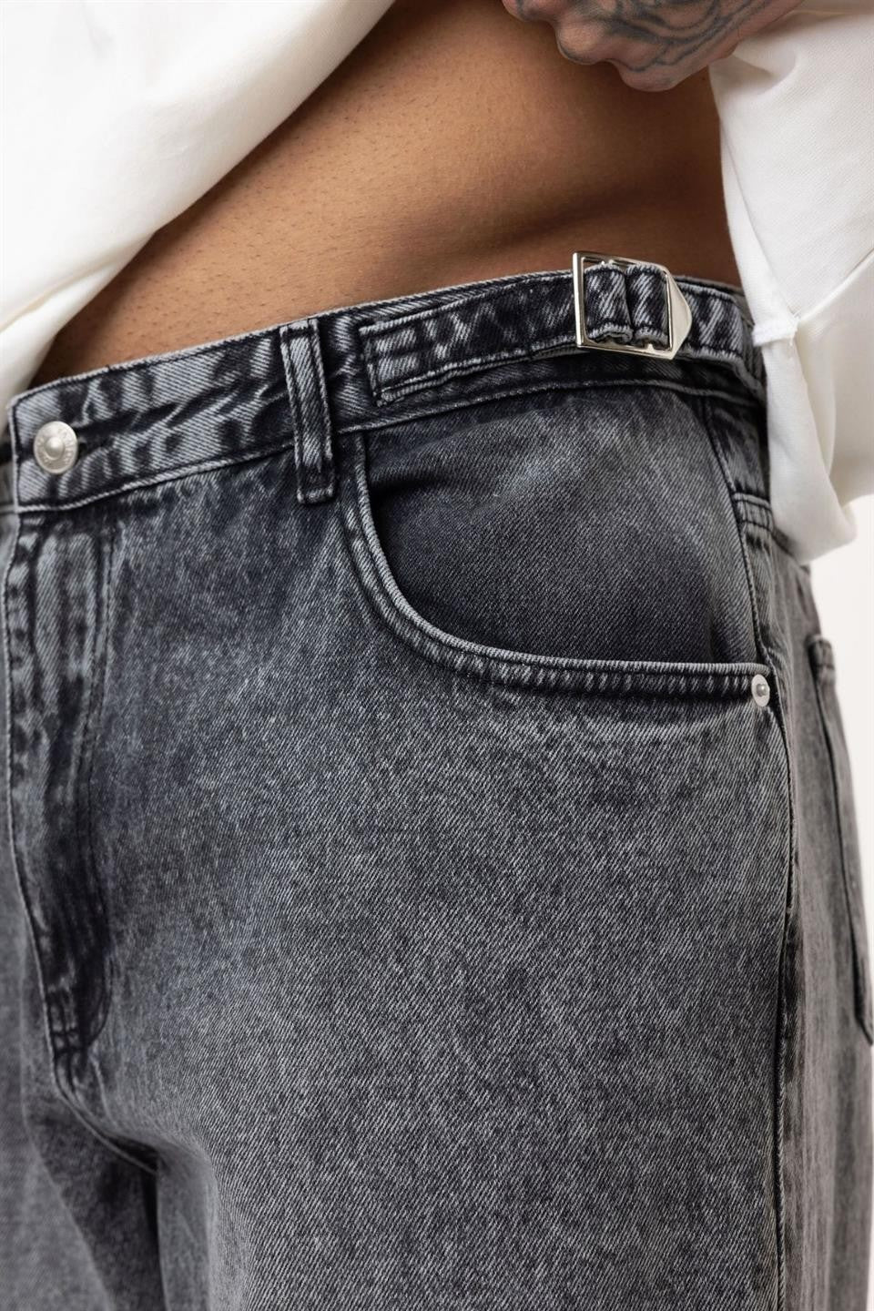 Relaxed-Fit Jeans