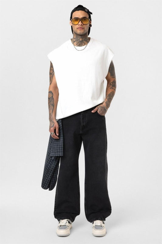 Relaxed-Fit Jeans