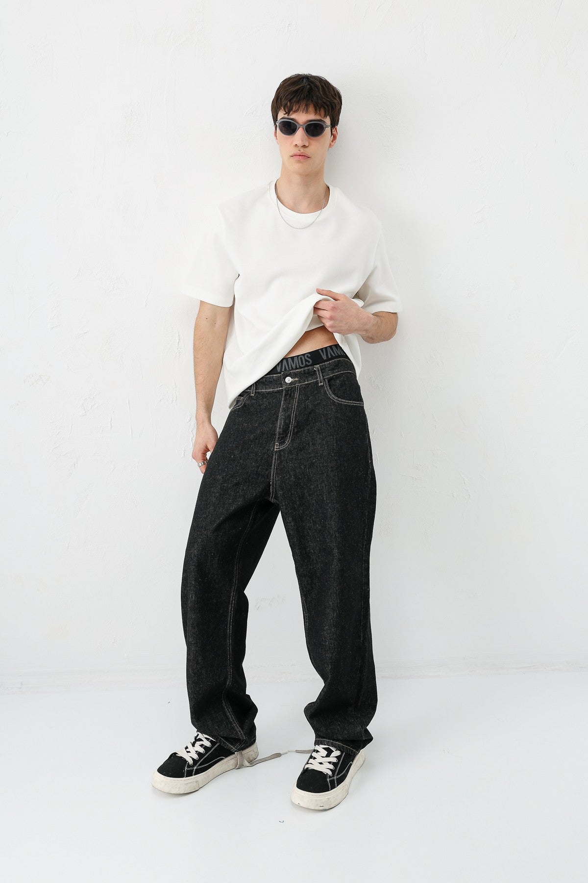 Baggy-Fit Jeans