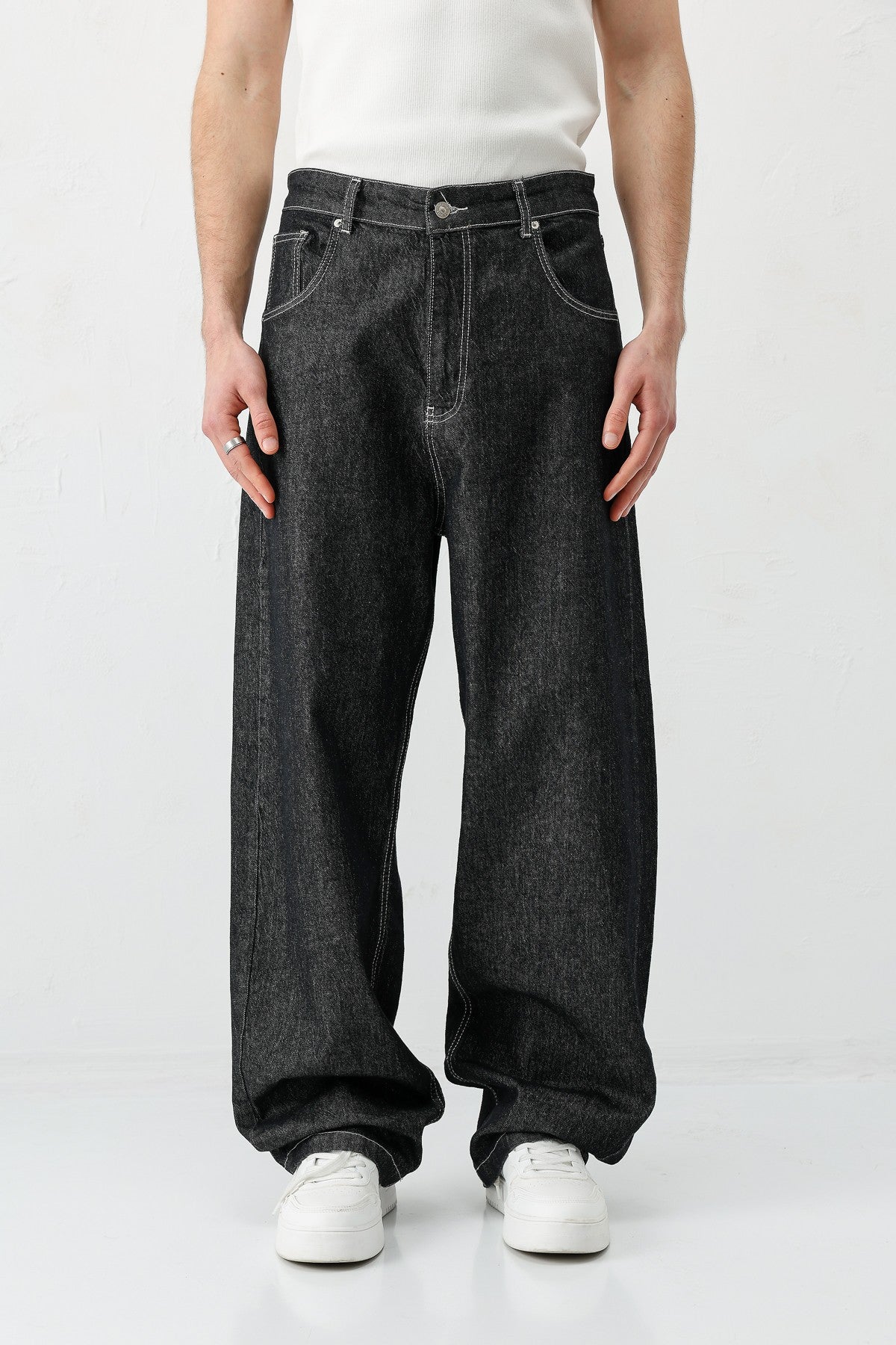 Super Baggy Fit Jeans