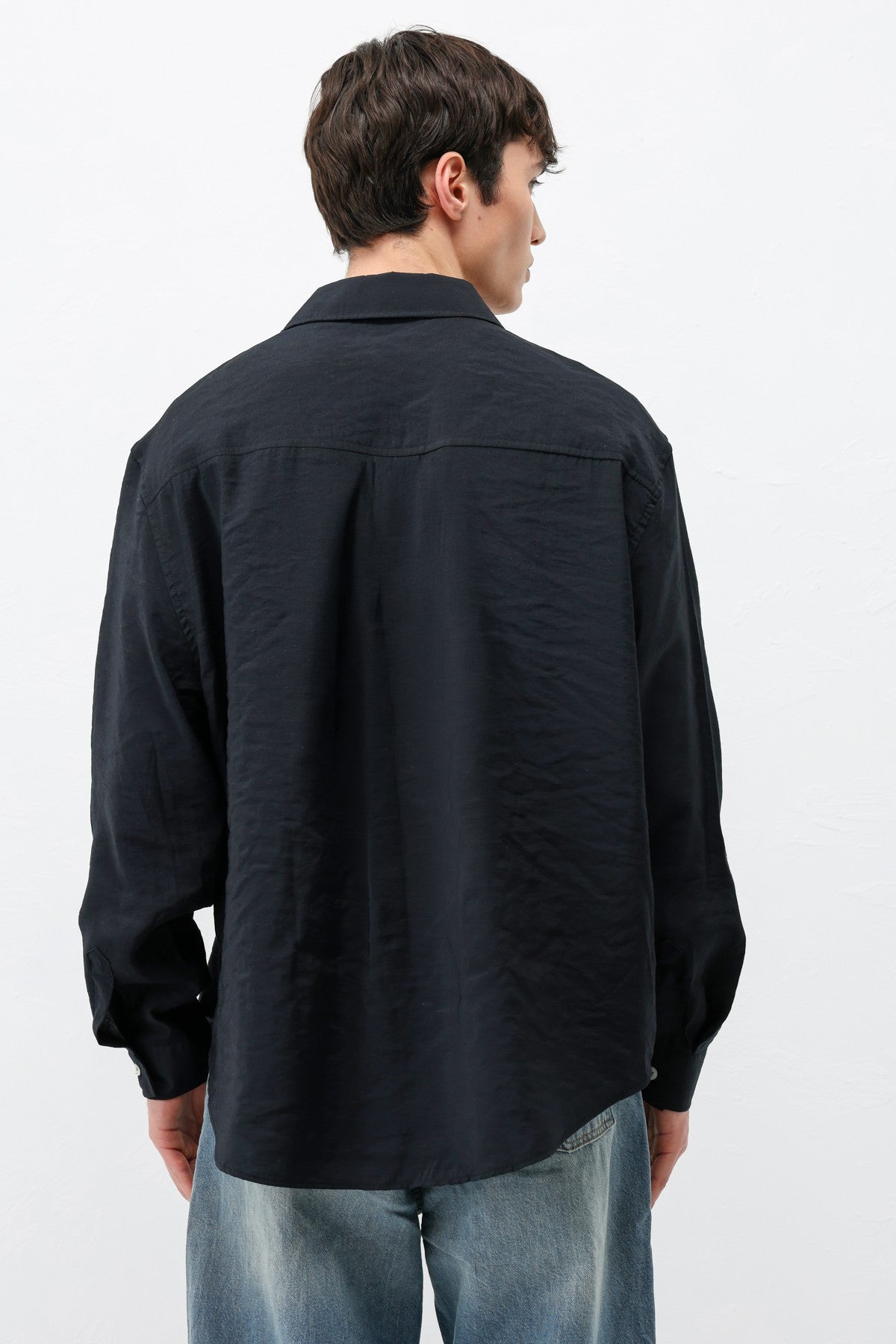 Oversized Shirt with Pockets Made of Modal Fabric