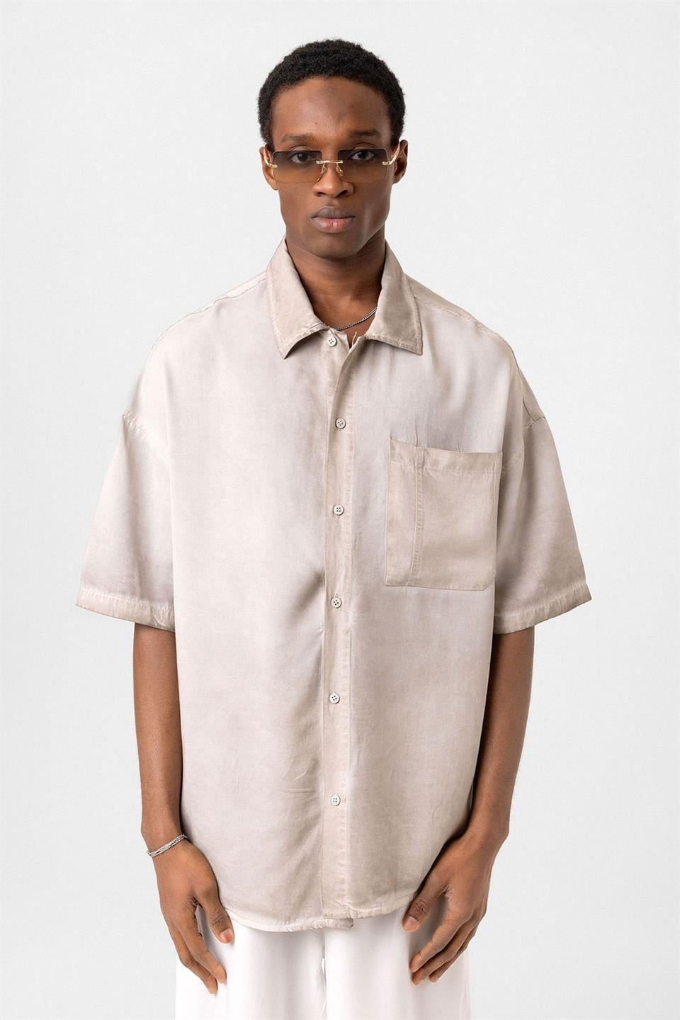 Oversized Short-Sleeve Shirt (Washed)