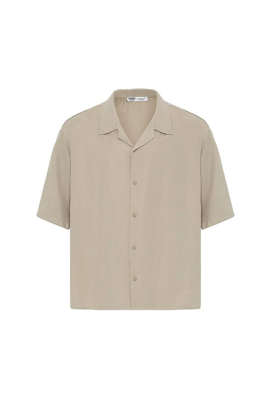 Oversized Short-Sleeve Shirt (Machine Washable)