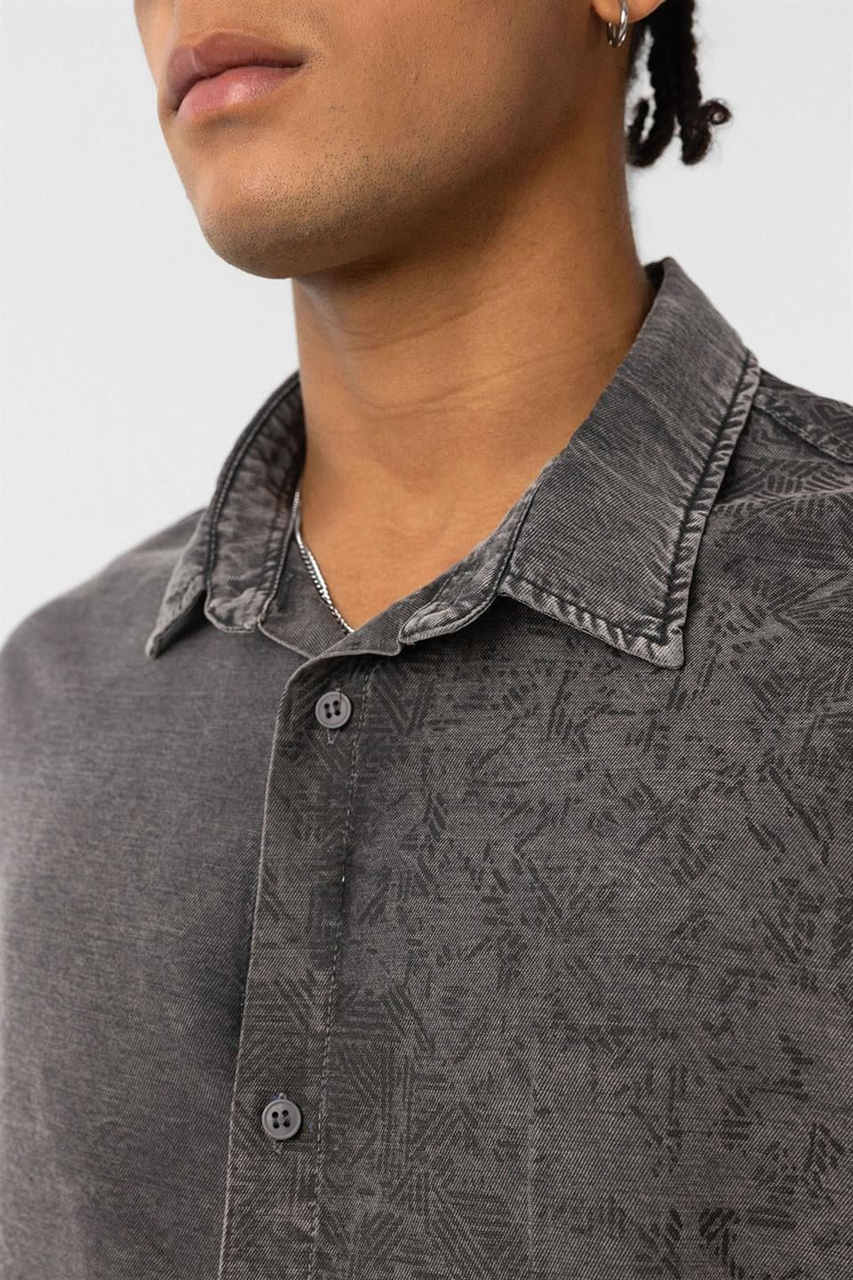 Oversized Short-Sleeve Tensel Shirt with a Washed Look