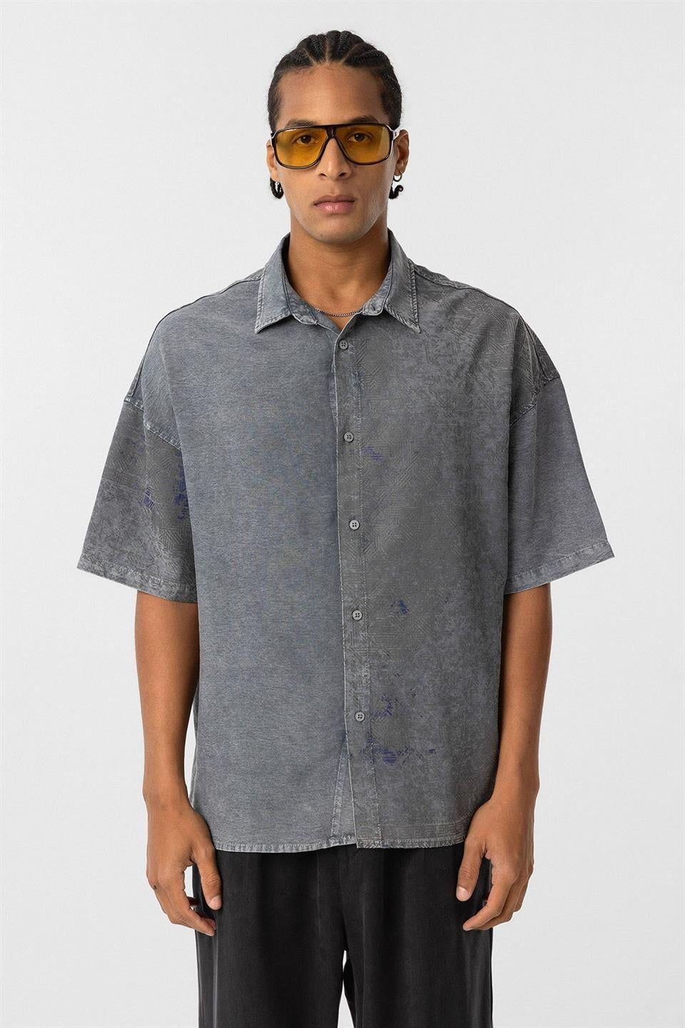 Oversized Short-Sleeve Tensel Shirt with a Washed Look