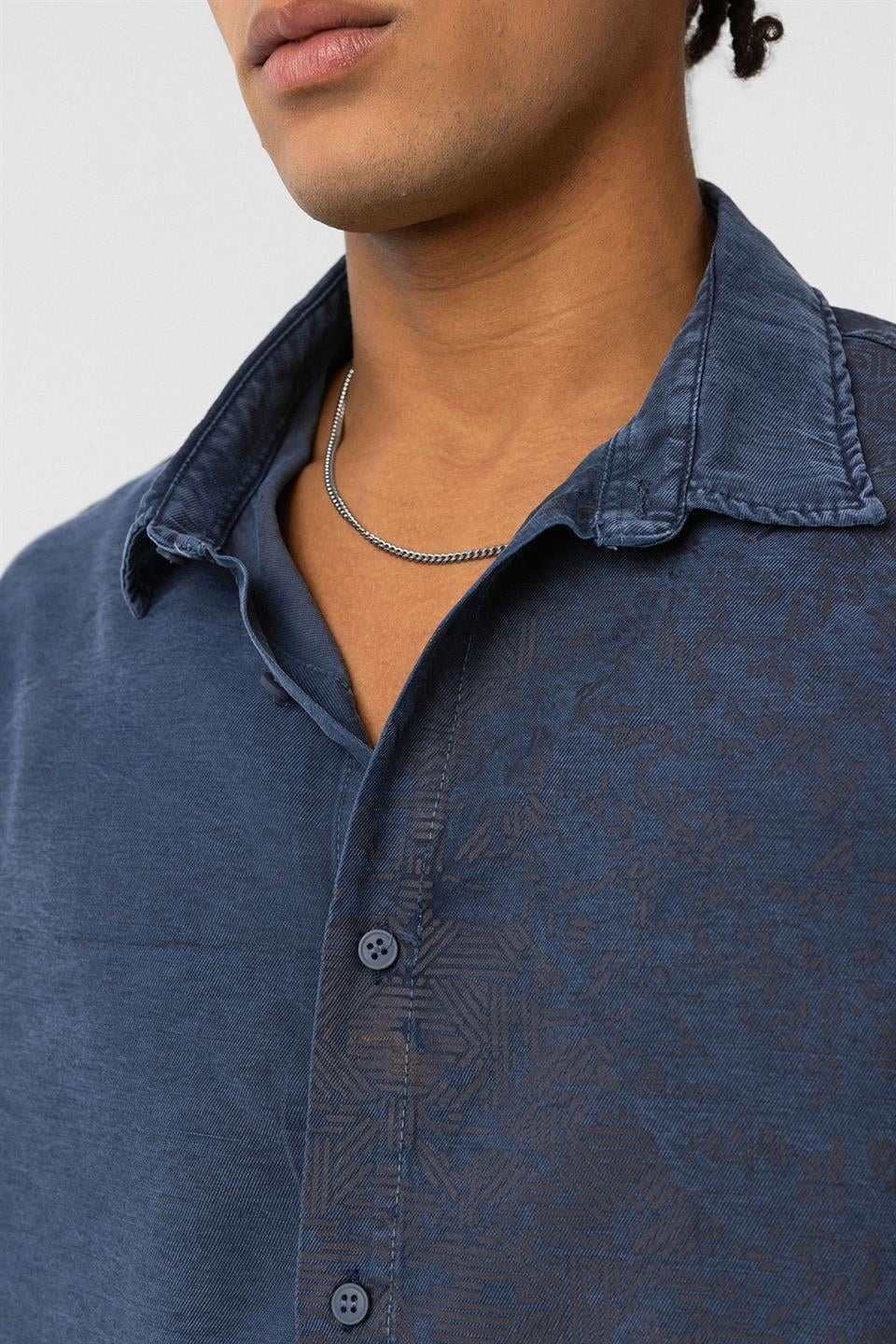 Oversized Short-Sleeve Tensel Shirt with a Washed Look
