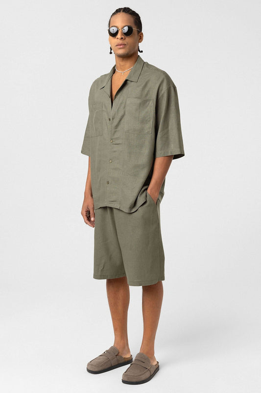 Oversized Linen Shirt with Two Pockets