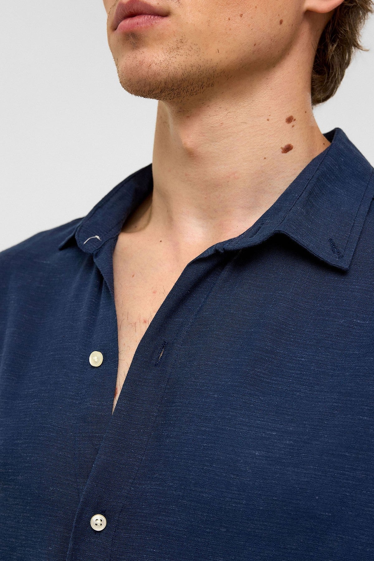 Oversized Long-Sleeved Linen Shirt