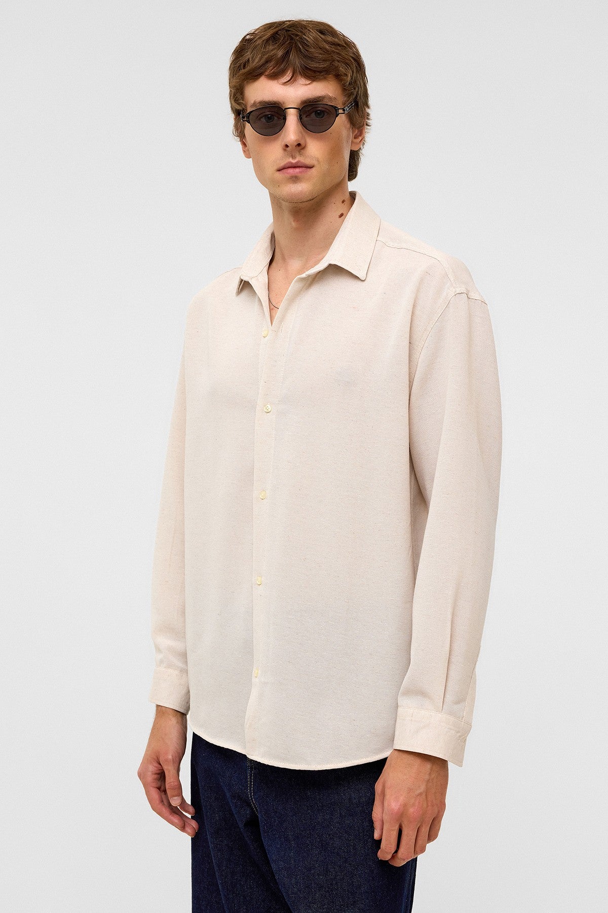 Oversized Long-Sleeved Linen Shirt
