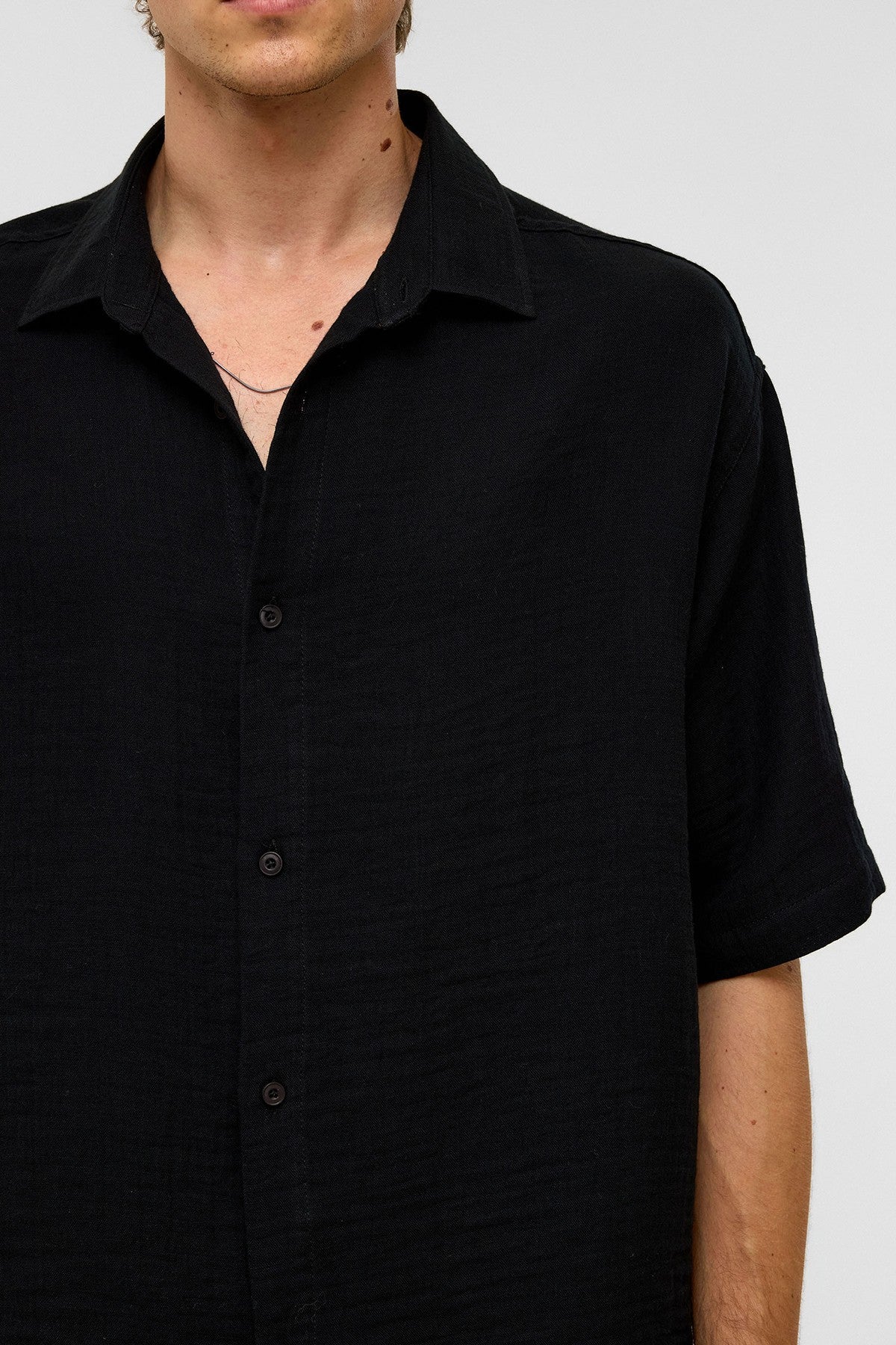 Oversized Short-Sleeved Muslin Shirt