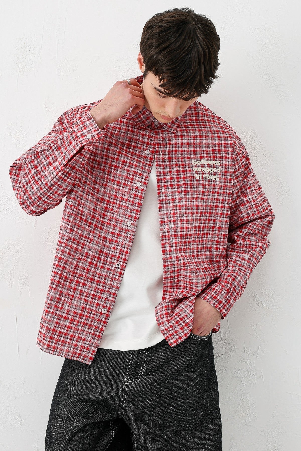 Long-Sleeved Checkered Shirt