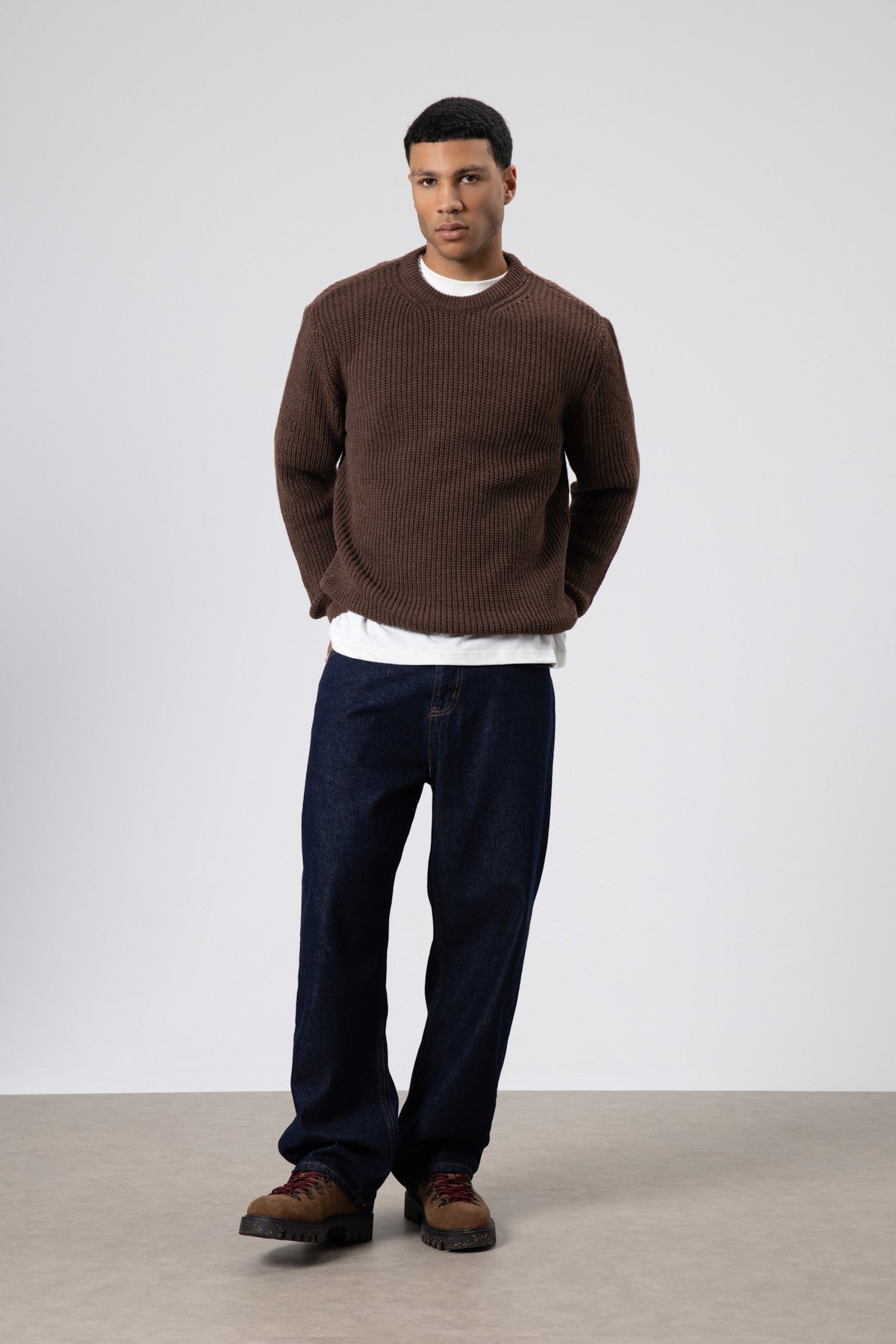 Oversized Crew-Neck Sweater V60-10