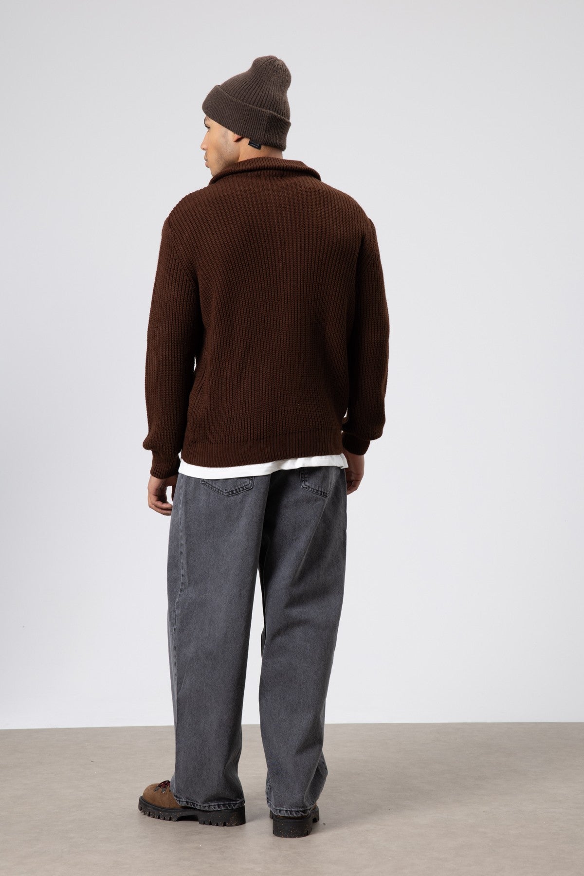 Oversized Zipper-Front Knit Cardigan