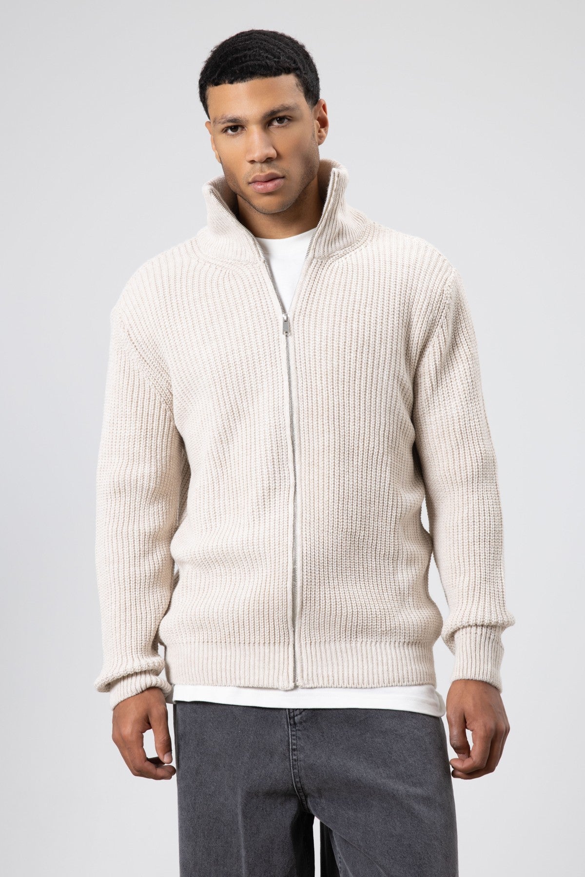 Oversized Zipper-Front Knit Cardigan