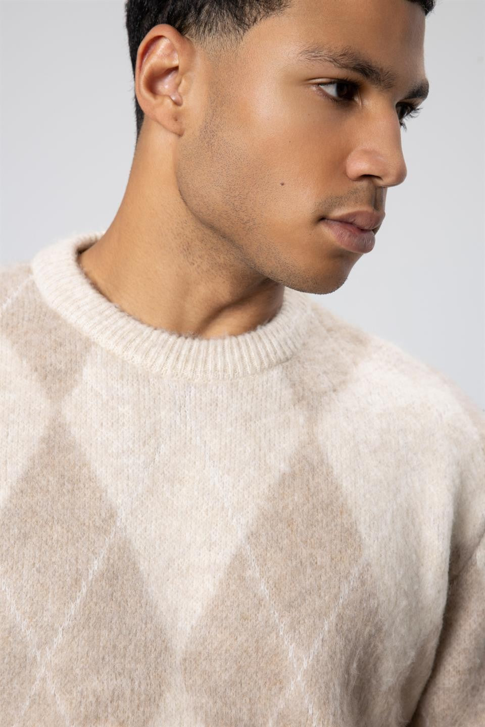 Oversized Sweater with a Baklava Pattern