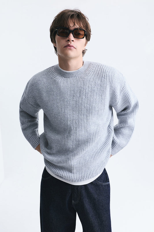 Oversized Ribbed Knit Sweater