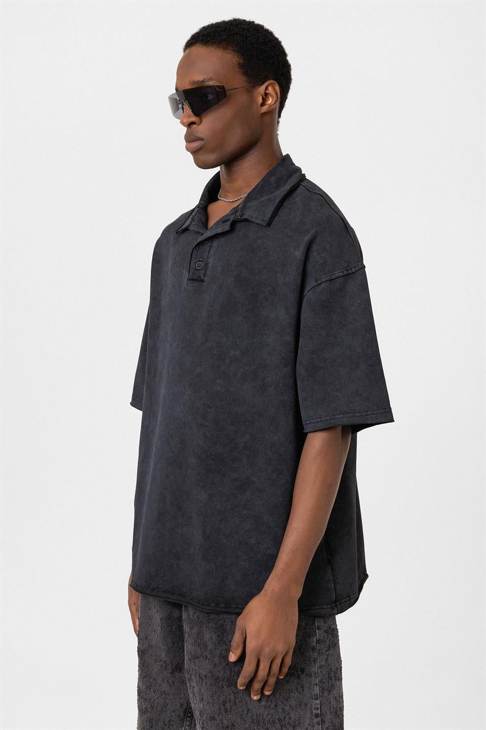 Oversized Polo-Neck T-Shirt (Machine Washable)