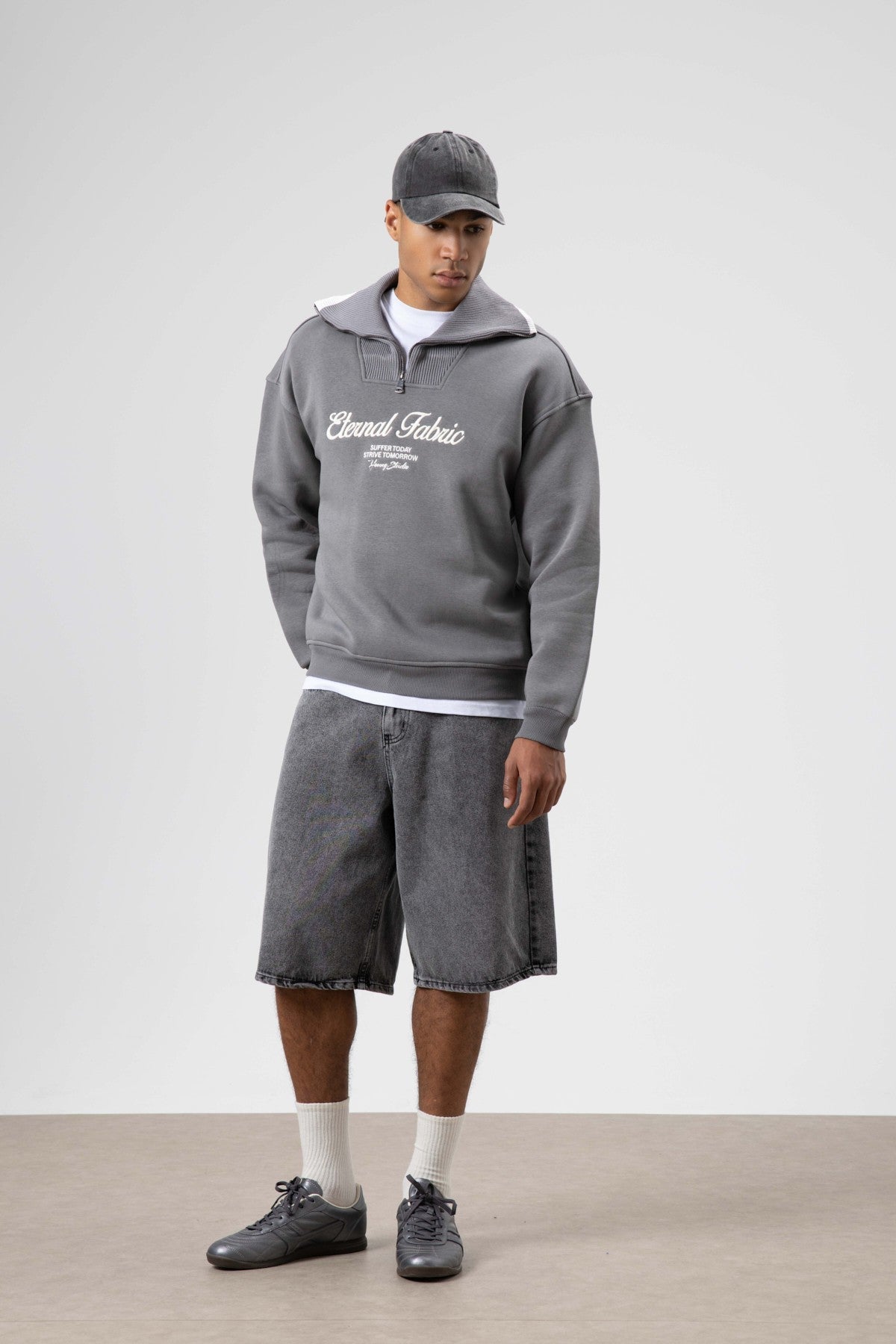 Oversized Zipper-Neck Sweatshirt
