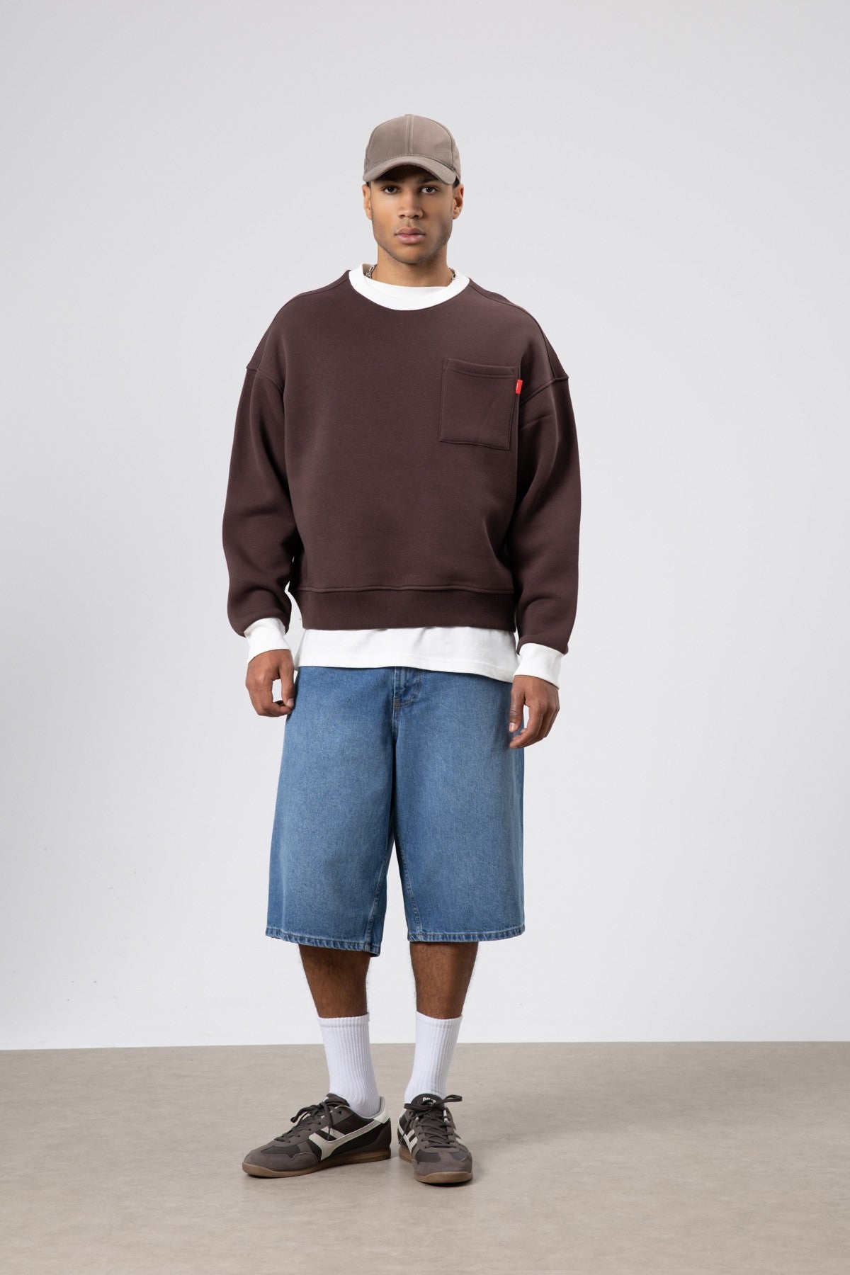 Oversized Sweatshirt with Crew Neck and Pocket Details