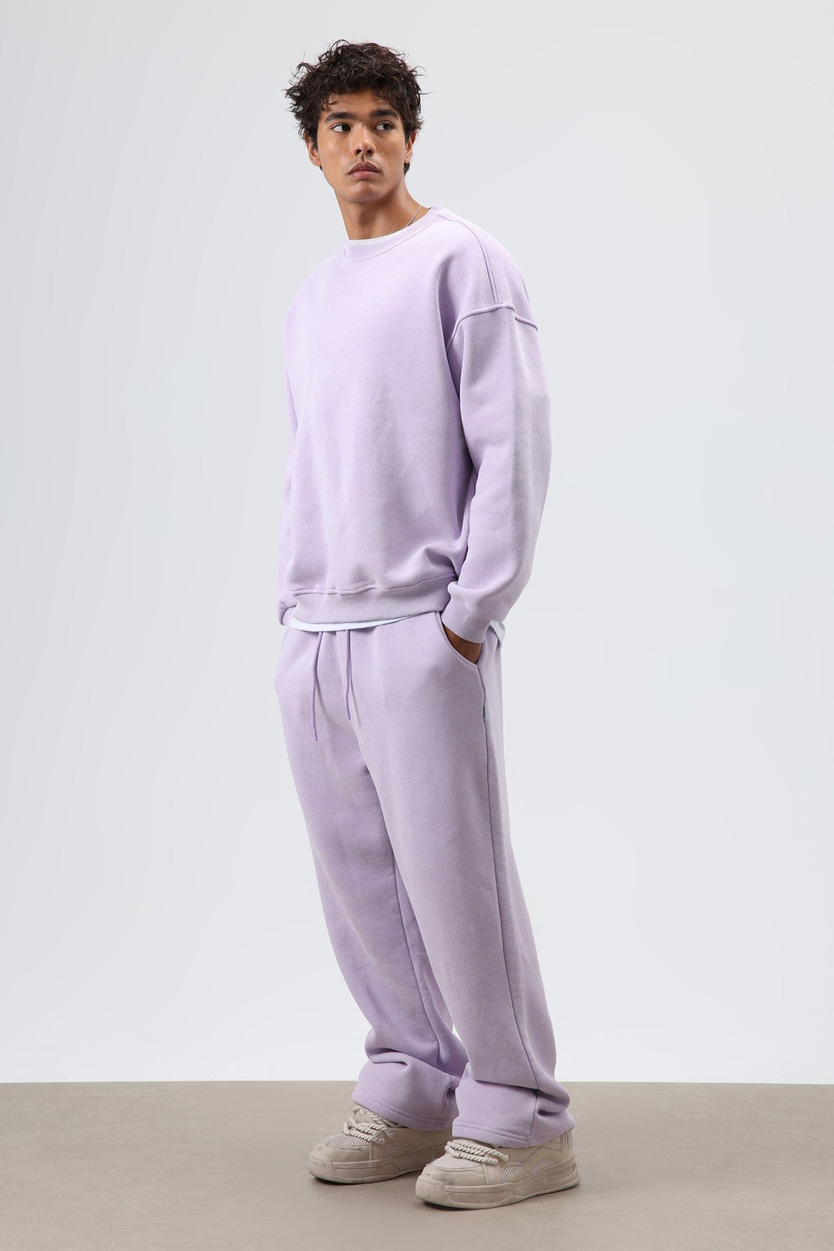Basic Oversized Washed Sweatshirt