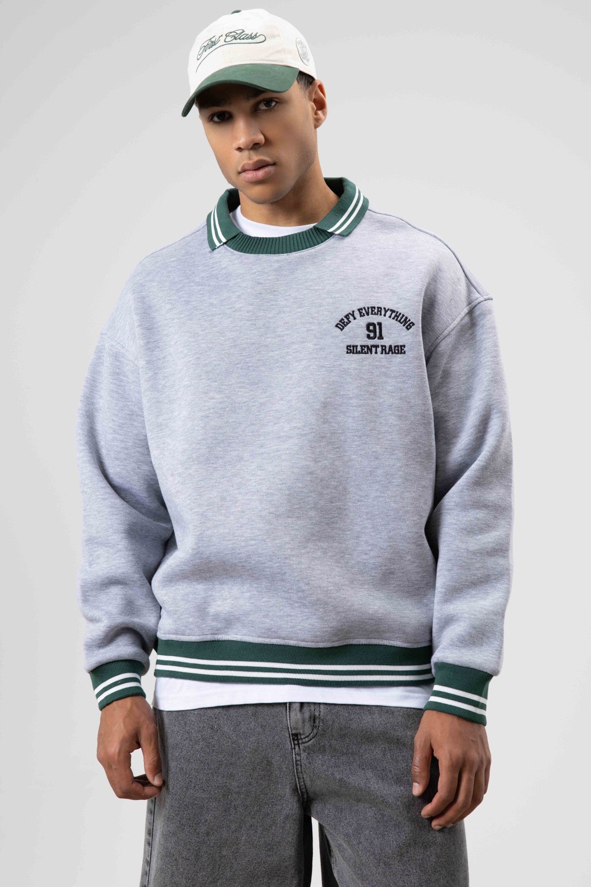 Oversized Collar Sweatshirt with Embroidery Details