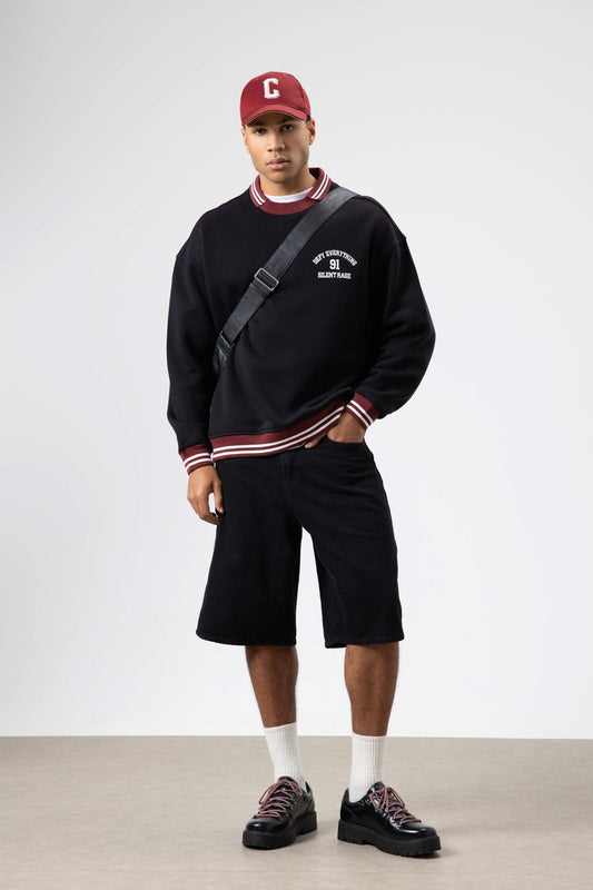 Oversized Collar Sweatshirt with Embroidery Details