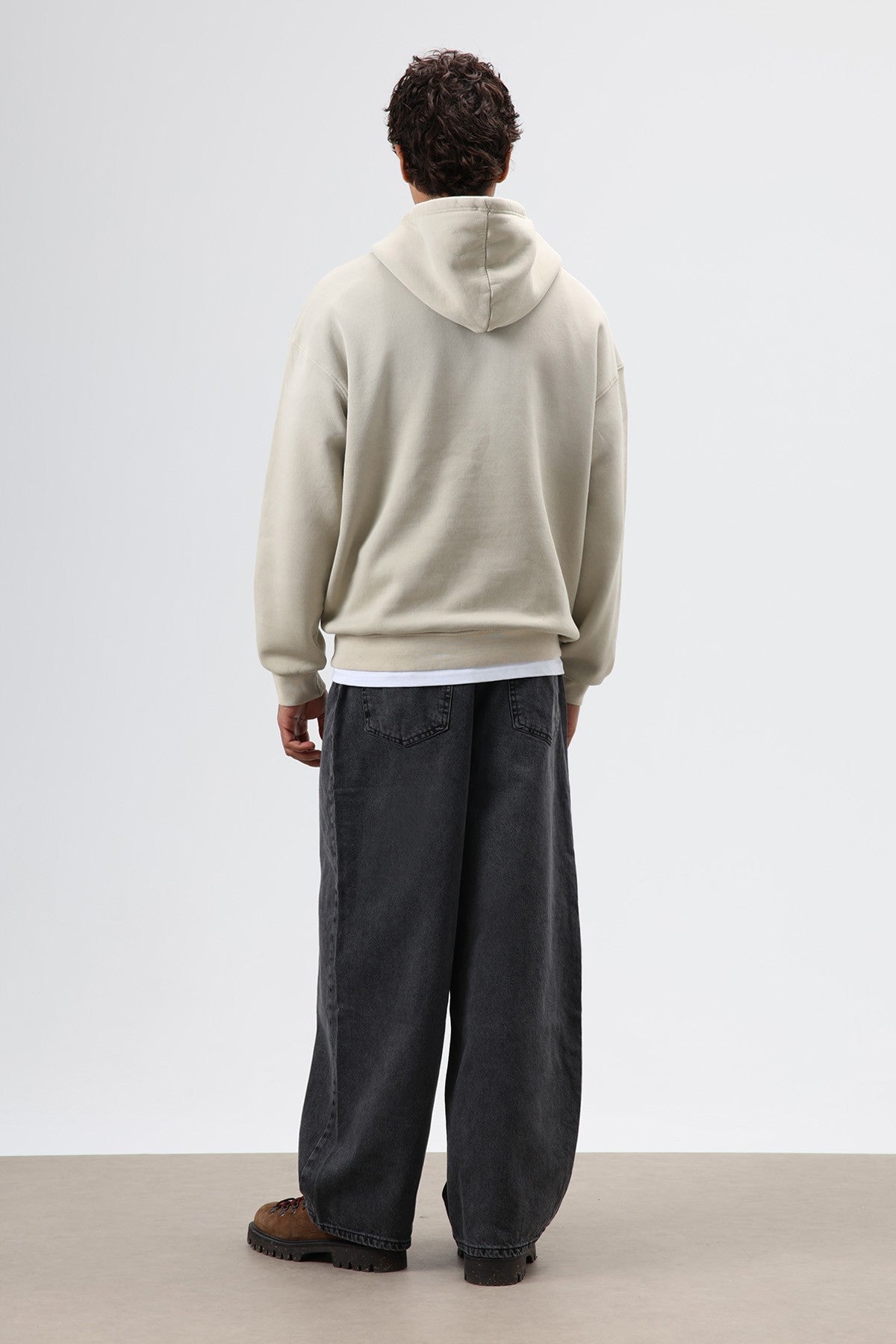 Oversized Printed Washed Sweatshirt with Polo Collar