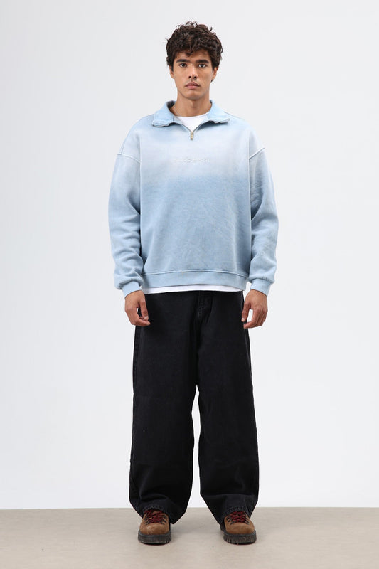 Oversized Sweatshirt with a Collar and Zipper