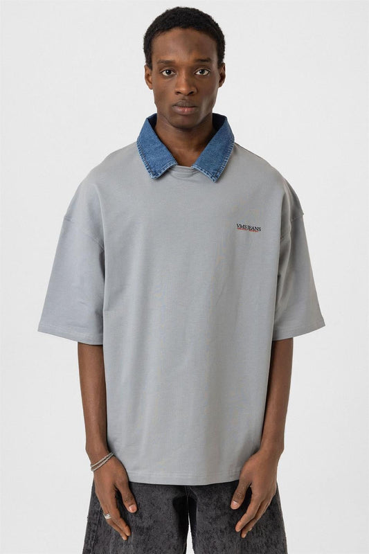 Oversized T-Shirt with Polo Collar and Embroidered Design