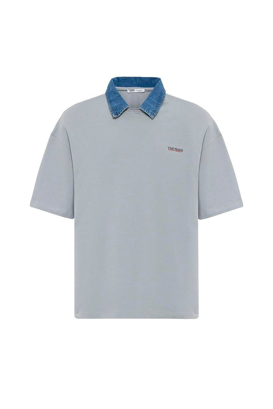 Oversized T-Shirt with Polo Collar and Embroidered Design